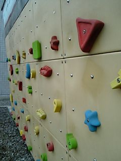 クライミングウォール（携帯で撮影）